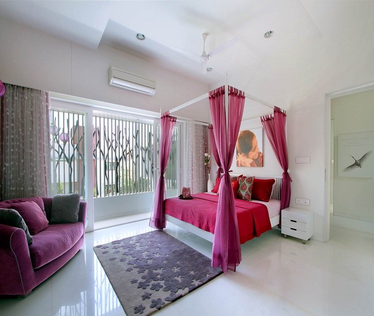 Best Design Ideas & Vastu Tips For Master Bedroom